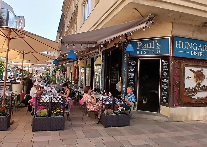 Apartment Dinerdowntown In Vaci Street With Free Garage *