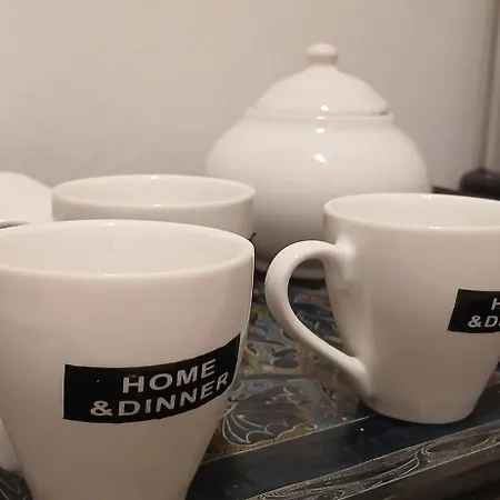 Dinerdowntown In Vaci Street With Free Garage 아파트 부다페스트